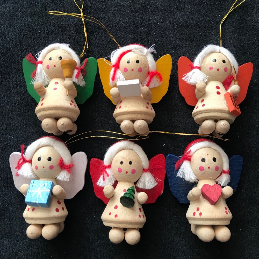 Wood Christmas Ornaments Kneeling Angels Heart Bell Carols Taiwan Set of 6